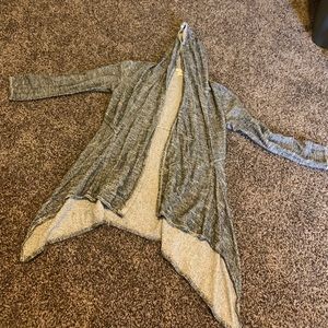 Max Studio Hooded Sweater